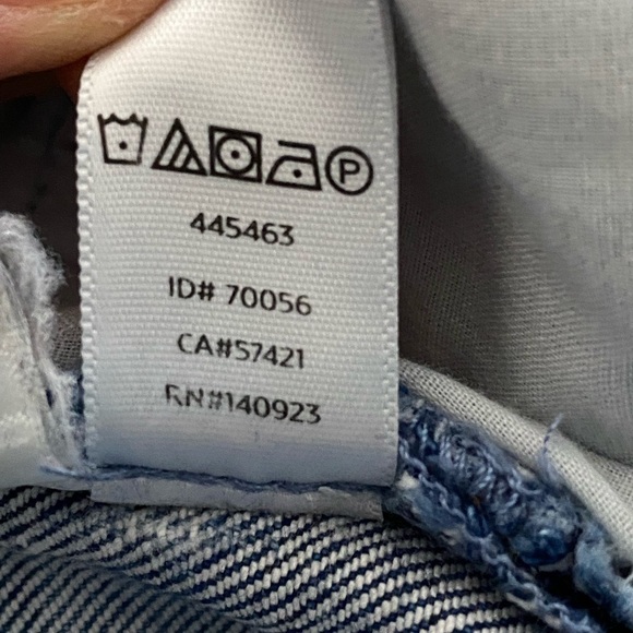 Lou & Grey Ankle Jeans Size 27, Mid Rise Light Wash Denim, Raw Hem - Picture 10 of 12